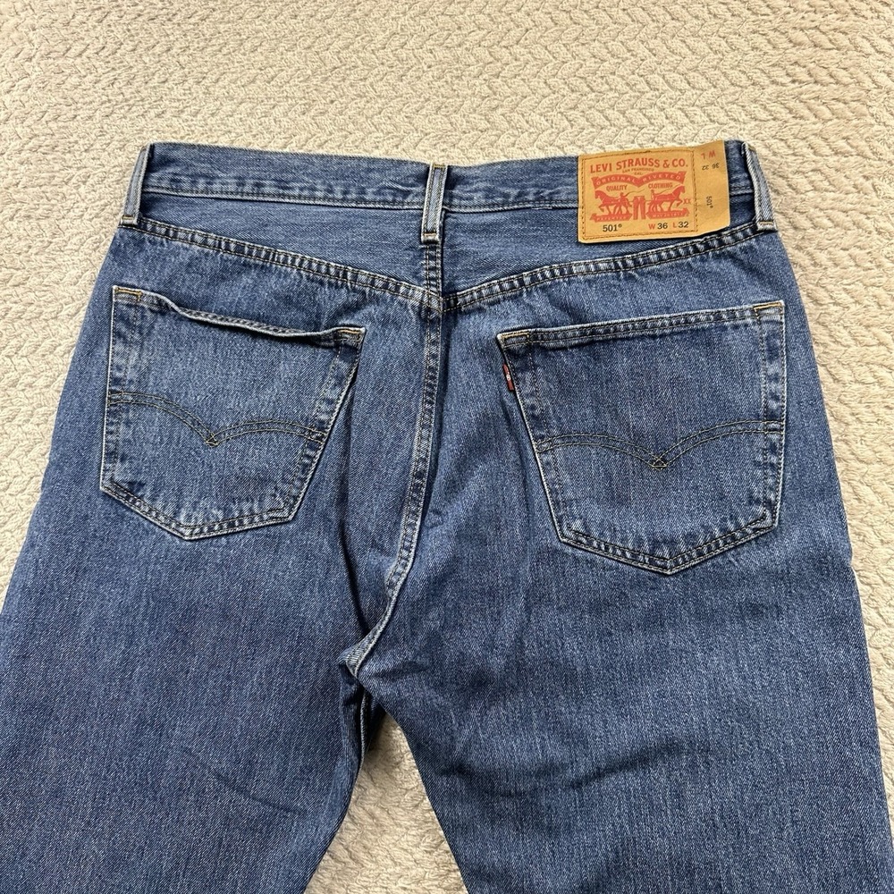 Levi's 501xx Men's Button Fly Jeans 36x32 Blue Denim Cowboy Modern Casual work - Picture 6 of 16